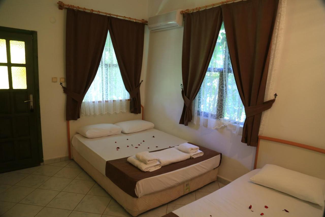Tunays Pansiyon Bed and Breakfast Çıralı Camera foto
