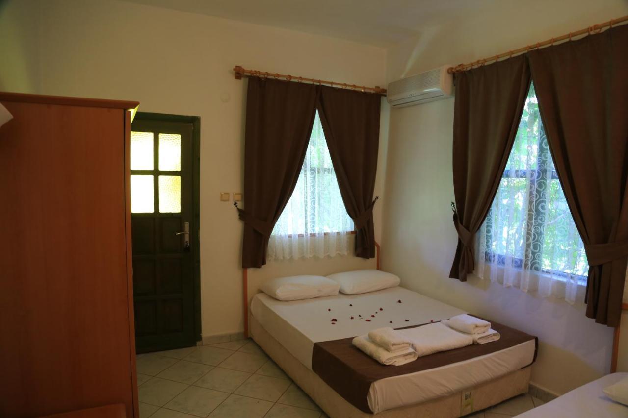 Tunays Pansiyon Bed and Breakfast Çıralı Camera foto